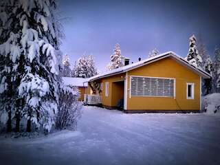 Загородные дома Scandinavian Dream Vikajarvi- Rovaniemi Викаярви-0